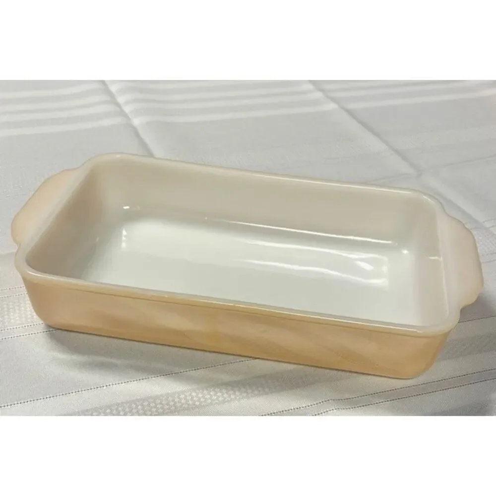 Vintage Fire King #410 Casserole Baking Dish Peach Luster 1 1/2 Quart Glass‎